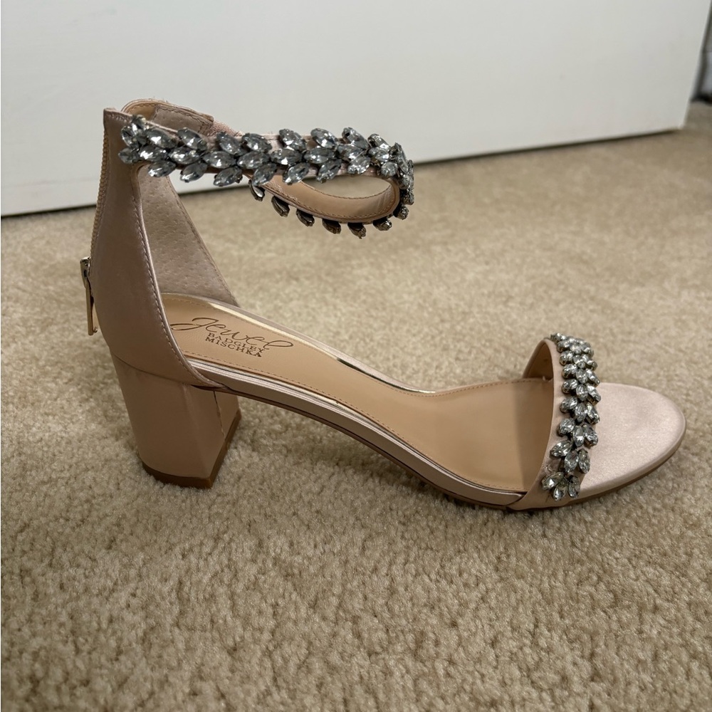 Badgley Mischka Women's Bronwen Block Heel Evening Sandals NEW IN BOX